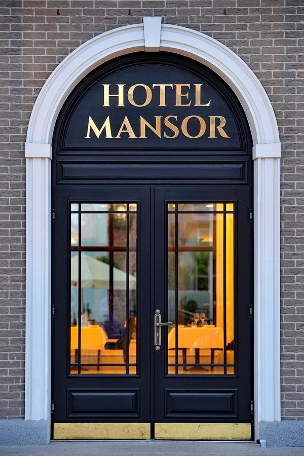 Hotel Mansor Ząbki Exterior foto